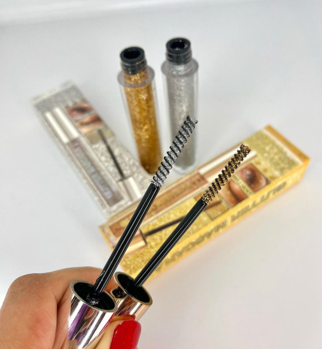 Máscara de Pestañas con Glitter